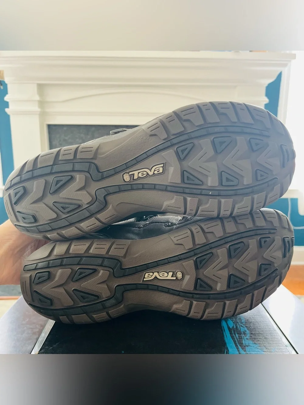 Sz 11.5 Teva Dozer 4 Men's Sandal Brown Outdoor Trail Hiking Walking Water Shoes